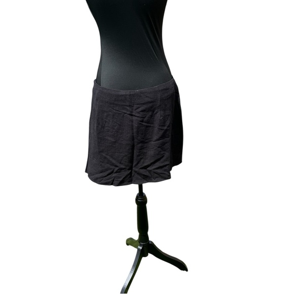 NWT Classic Black Women's Skirt by Princess Polly Size 10 - Picture 3 of 6